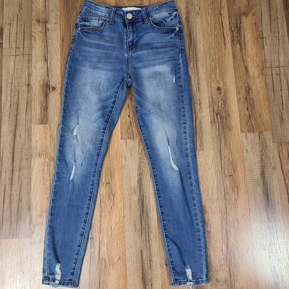 DISTRESSED DENIM SKINNY JEANS - Picture 7 of 7
